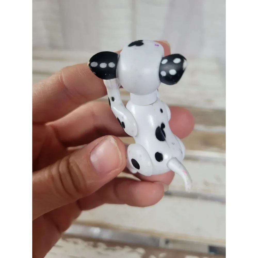 Jointed 101 Dalmatian toy‎ figurine